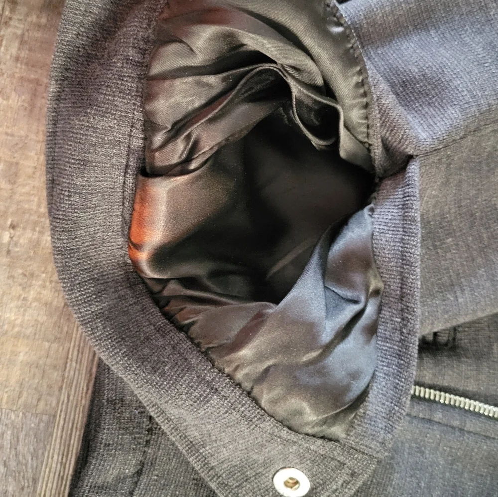 Prada wool jacket - Picture 13 of 16